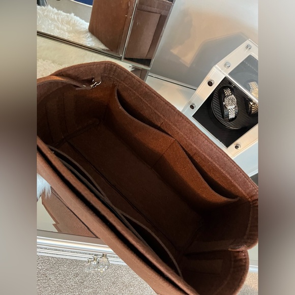 Authentic Louis Vuitton Neverfull GM - Picture 10 of 11